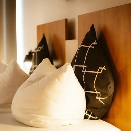 Rheinpromenade8 Hotel 3*