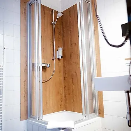 Hotel Rheinpromenade8 3*