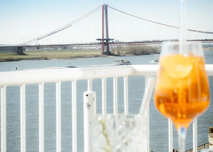 Hotel Rheinpromenade8